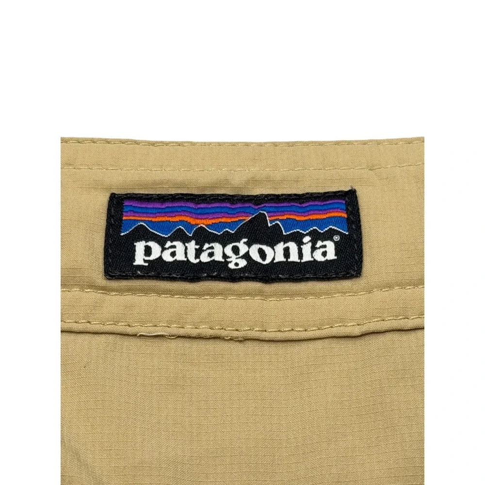 Patagonia Mens 30 Board Shorts Tan Khaki Ripstop Cargo Swim Trunks 86565 FA13